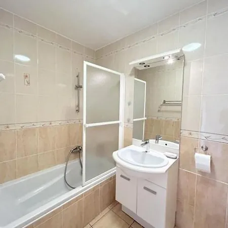 Confortable Proches Des Commerces Et De La Plage 4pin2104 Apartment *